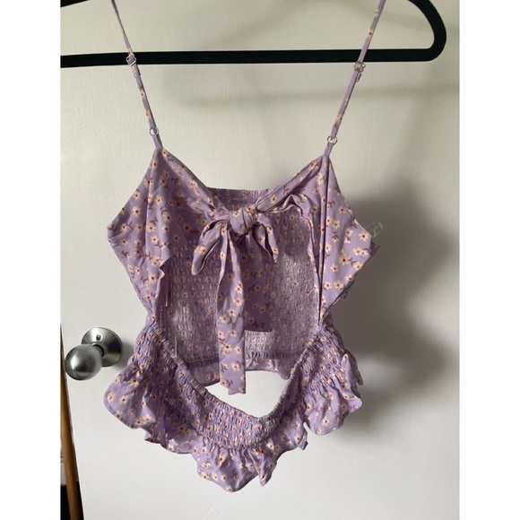 4/$25 Active USA tank top - Picture 2 of 3